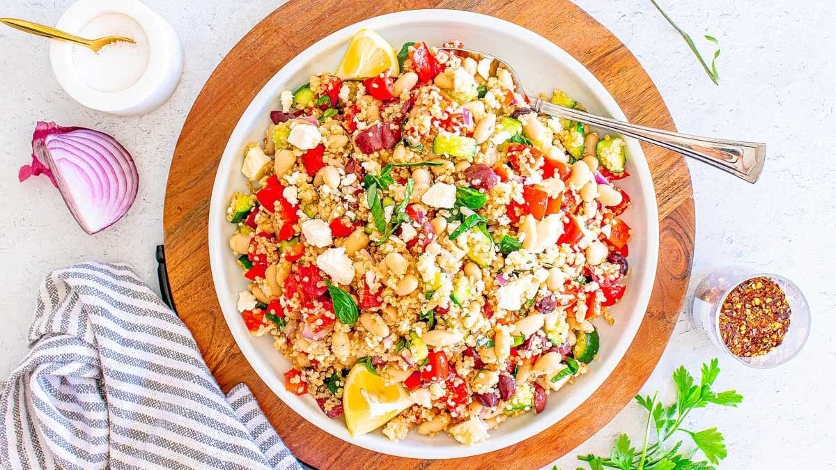 Healthy & Quick Mediterranean Salads: Fresh Flavors in Minutes